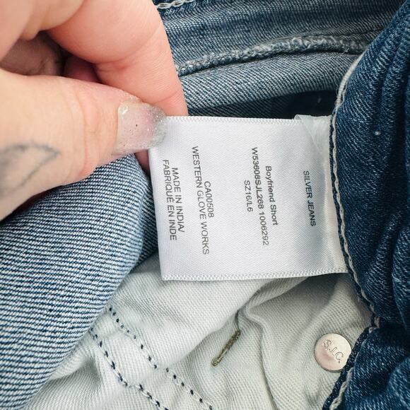 Silver Jeans Boyfriend Blue Denim Shorts Women’s Size 16 - Picture 7 of 8